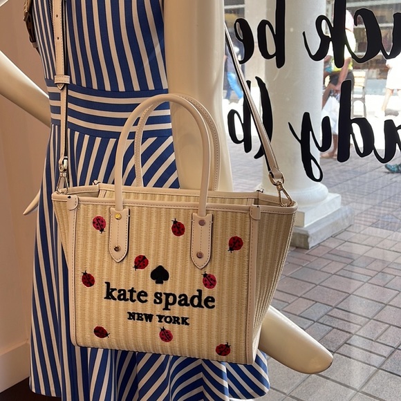 Kate Spade Ella Small Ladybug Tote Bag
COLOR:
Natural Multi
NWT - Picture 9 of 16